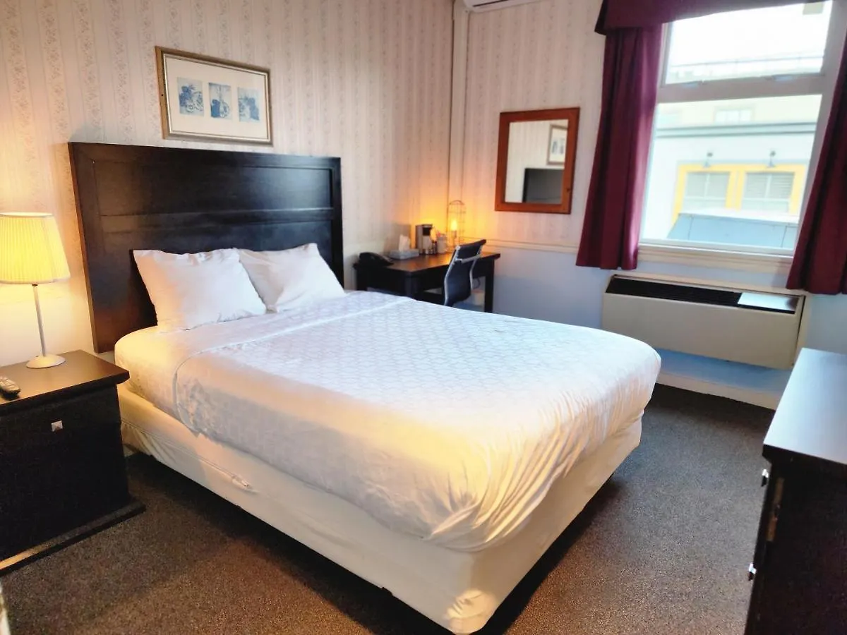 The Steveston Cafe & Hotel Richmond 3*,  Canada